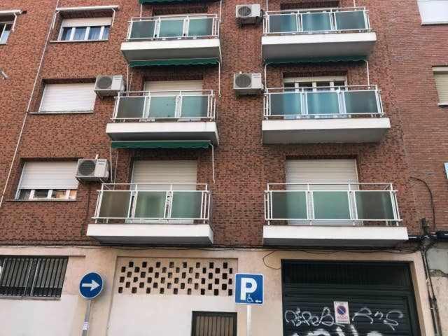 Residencia 12 Octubre Bed and Breakfast Madrid Eksteriør billede